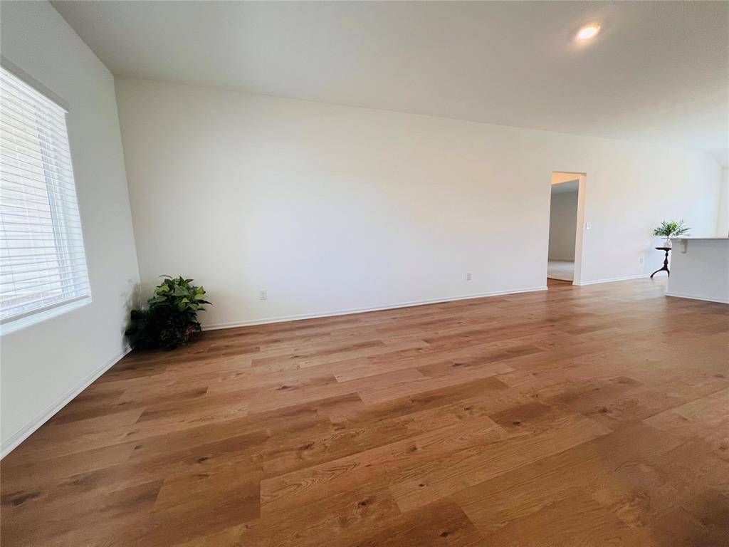 604 Hillsboro DR, Noble, OK 73068