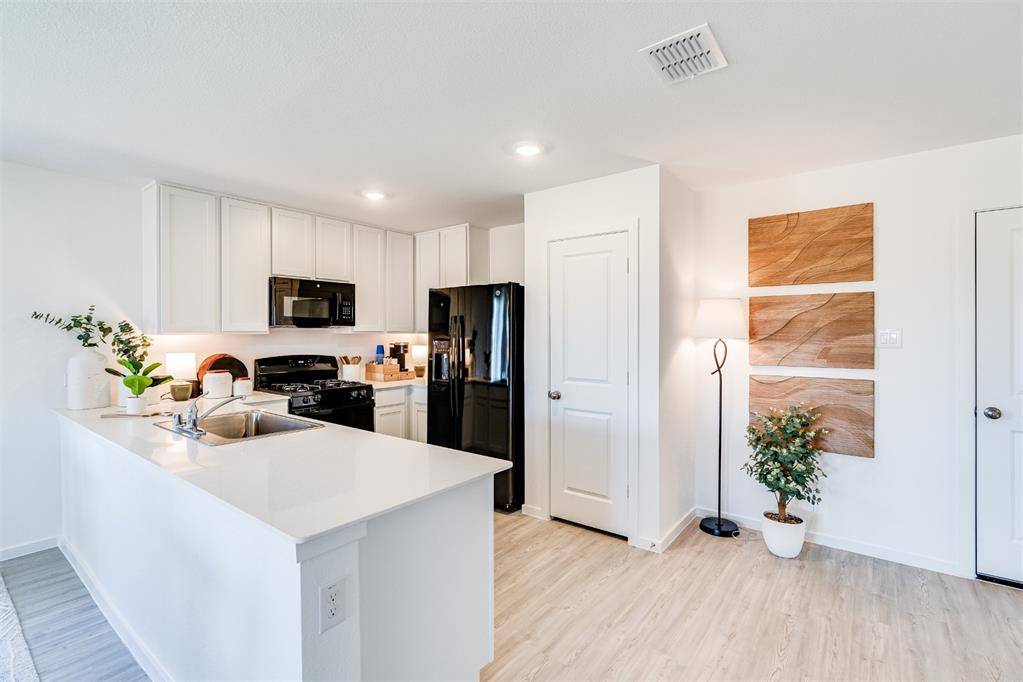 12500 Spruce Knob LN, Yukon, OK 73099