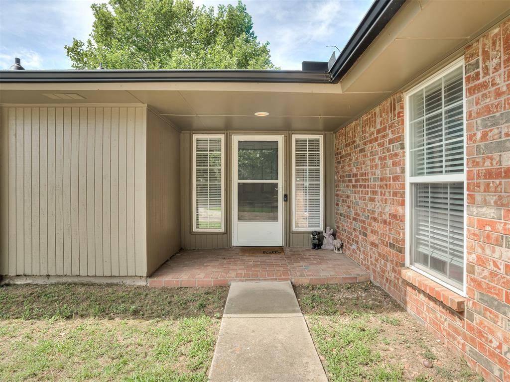 3216 Greenwood DR, Norman, OK 73072