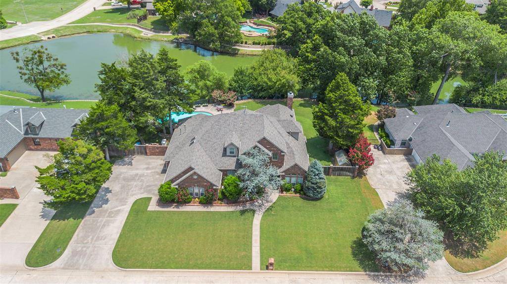 4808 South Lake DR, Norman, OK 73072