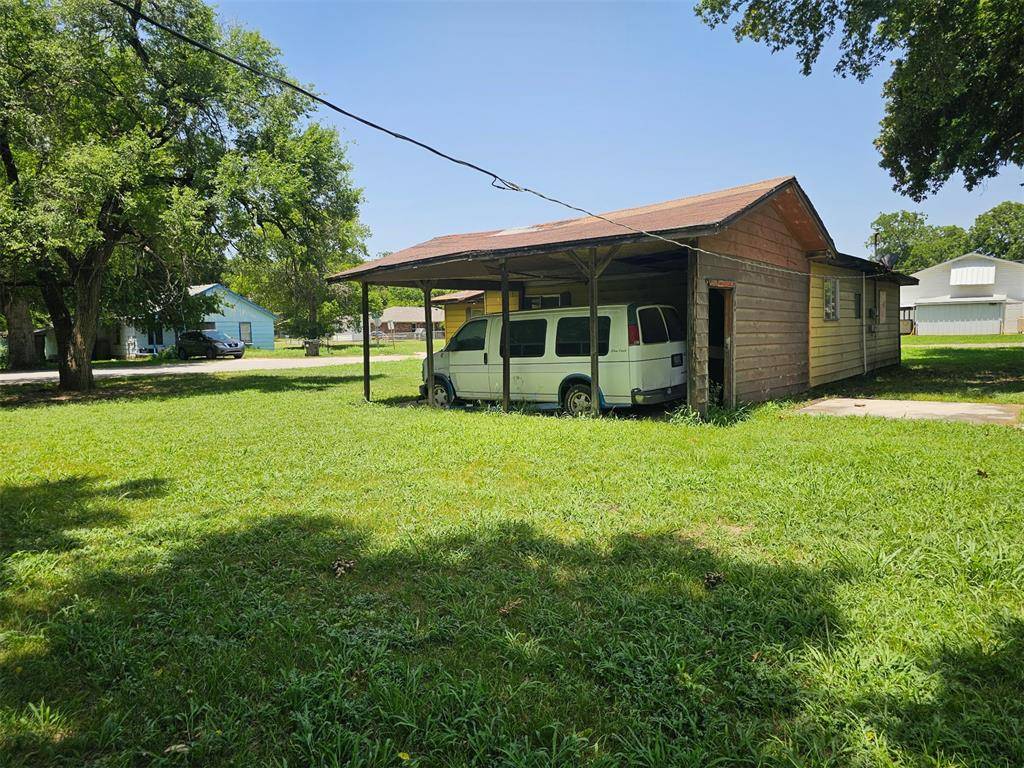 1317 W Wapanucka AVE, Sulphur, OK 73086