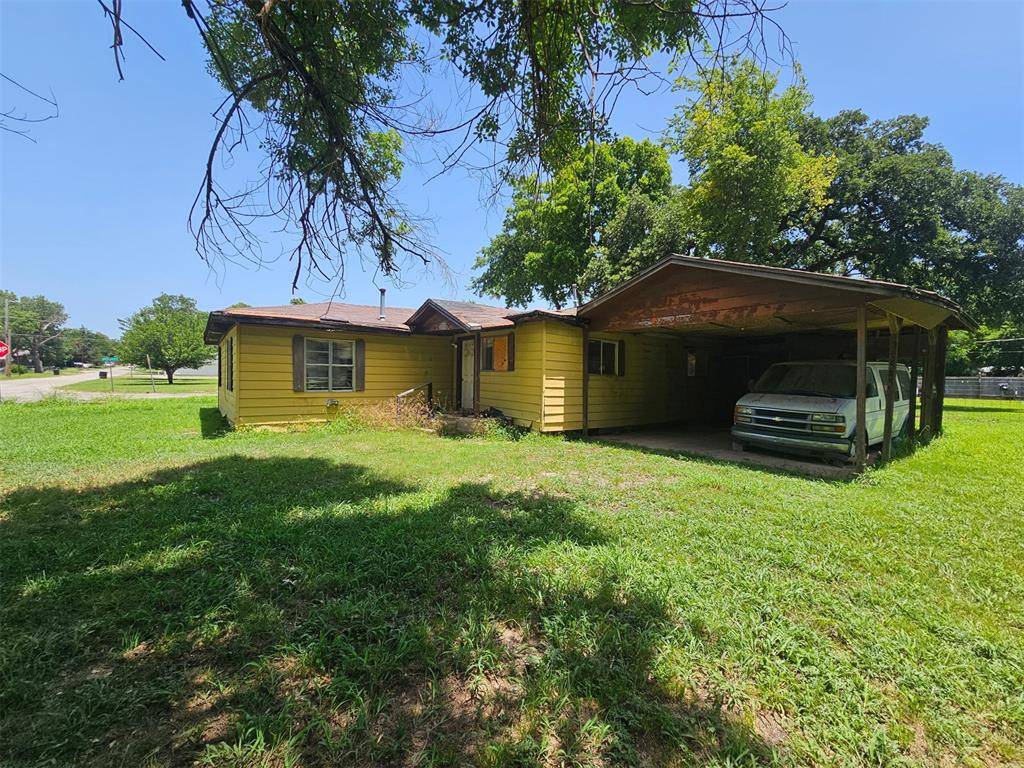 1317 W Wapanucka AVE, Sulphur, OK 73086