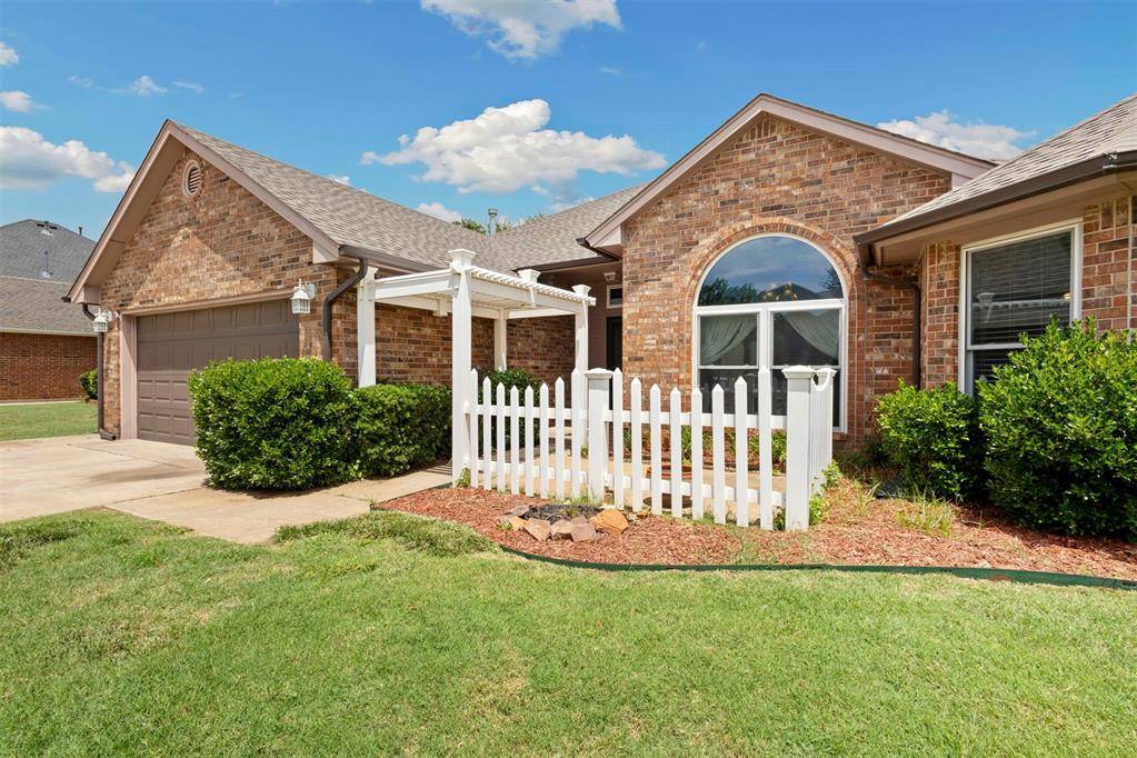 17612 Wain Bridge AVE, Edmond, OK 73012