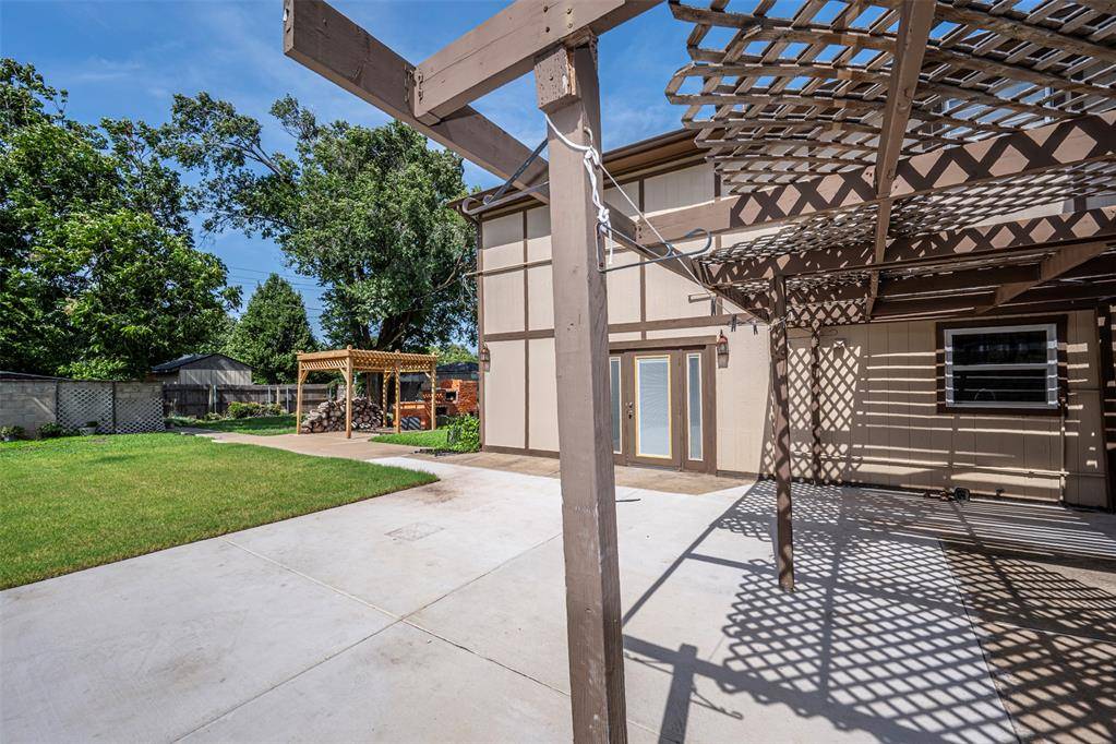 1105 SW 63rd ST, Oklahoma City, OK 73139