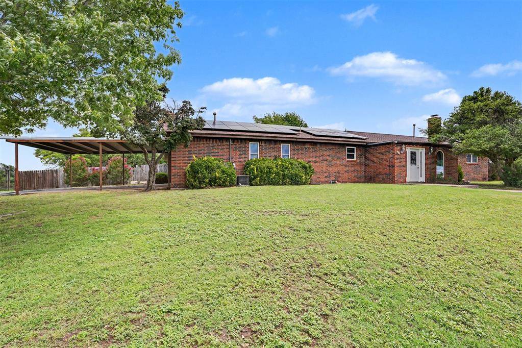 116 N Poplar AVE, Erick, OK 73645