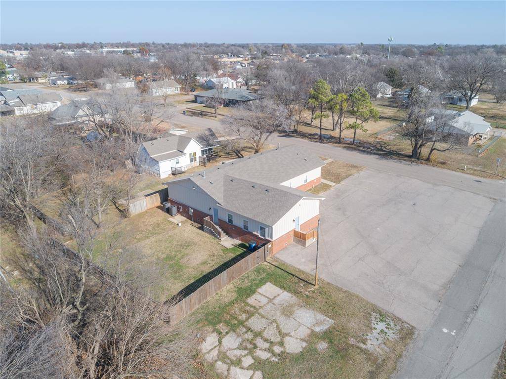 700 N Tucker AVE, Shawnee, OK 74801
