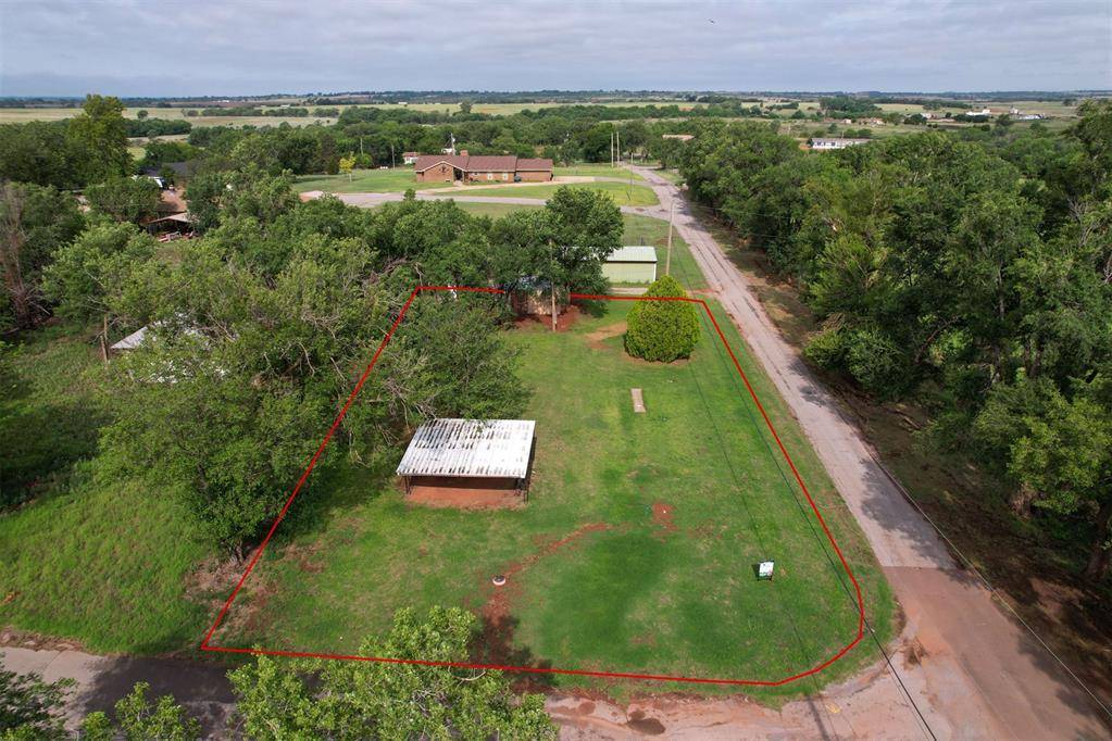 1113 N 7th ST, Sayre, OK 73662