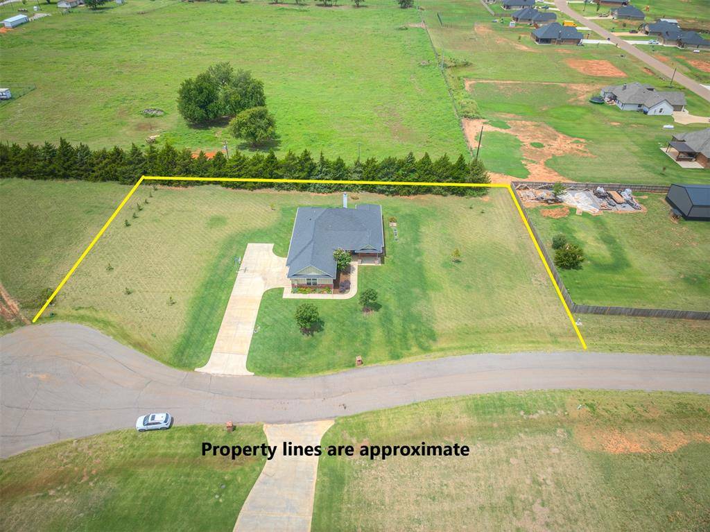 25380 Peridot PL, Cashion, OK 73016