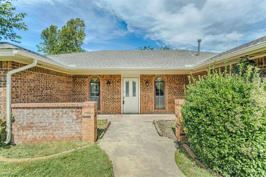 9817 Grimsbey CT, Oklahoma City, OK 73159
