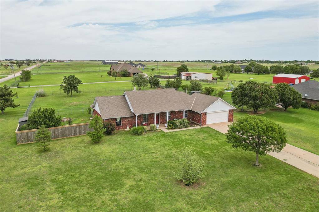 3227 Smokey Bend RDG, Piedmont, OK 73078