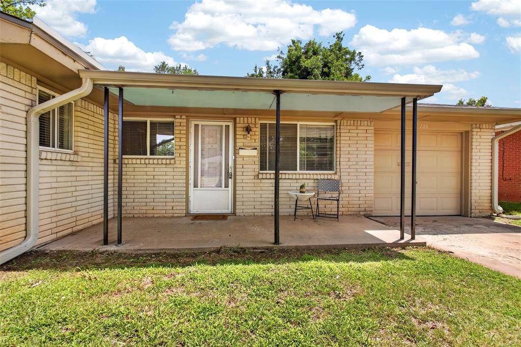 236 Southern PL, Edmond, OK 73013