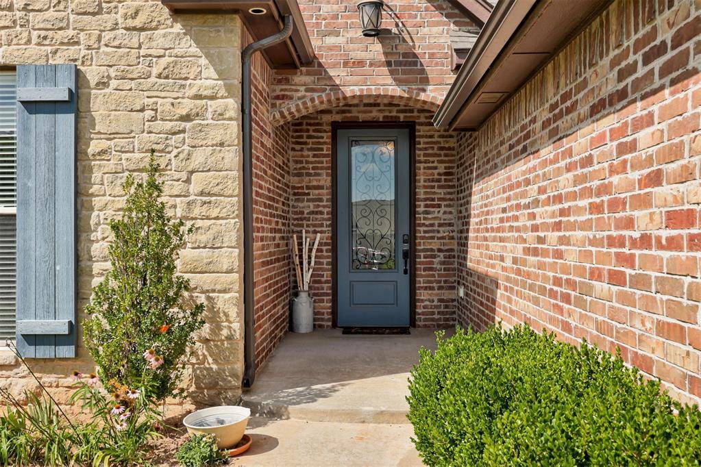 3903 Catalina CT, Norman, OK 73072