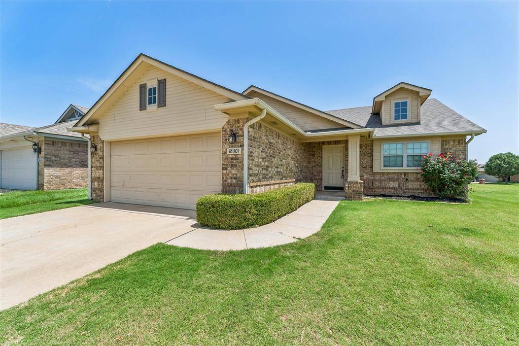 18301 Agua DR, Edmond, OK 73012