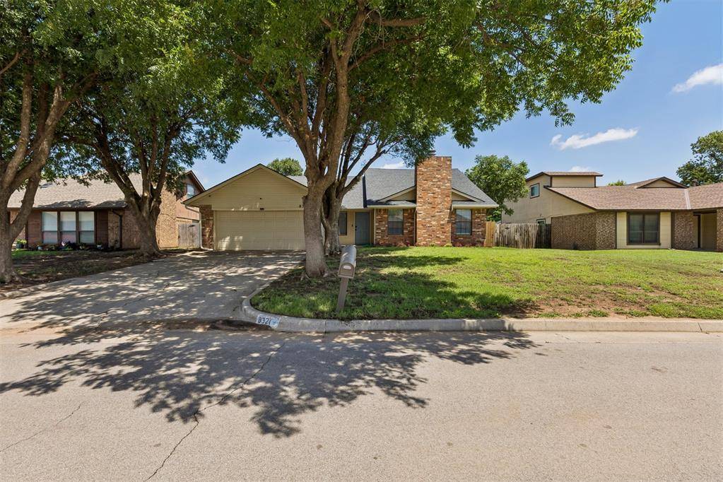 8321 NW 109th TER, Oklahoma City, OK 73162