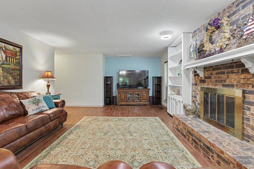3950 W Charter Oak RD, Edmond, OK 73034