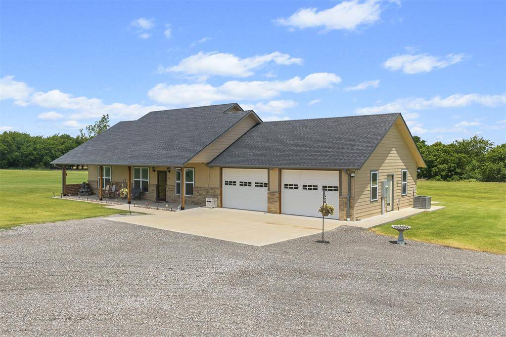 28617 HWY 7 HWY, Davis, OK 73030