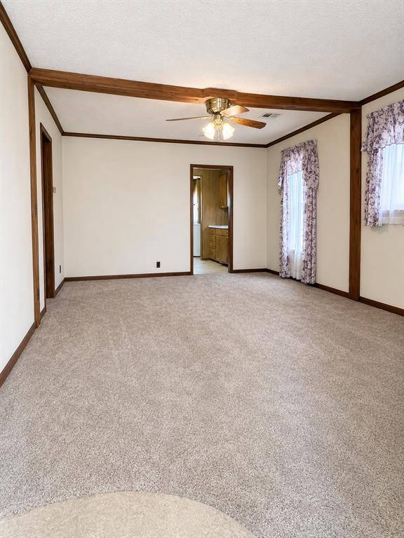 920 E Maple ST, Cushing, OK 74023