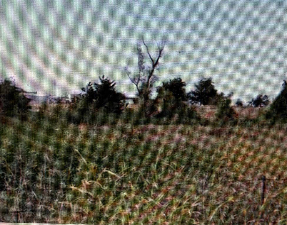 2 SE Sunnyside DR, Lawton, OK 73501