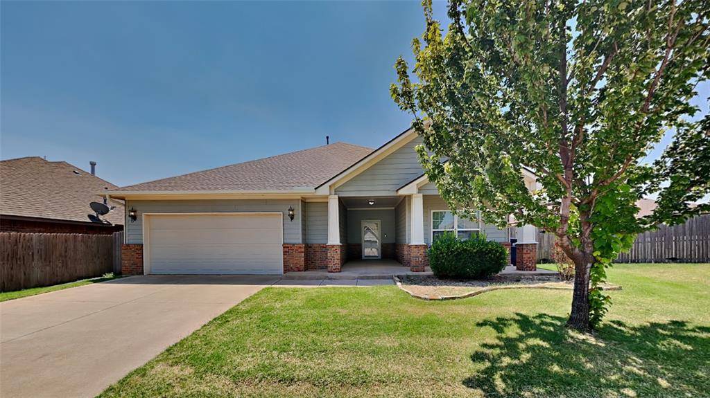 9416 NW 91st CIR, Yukon, OK 73099