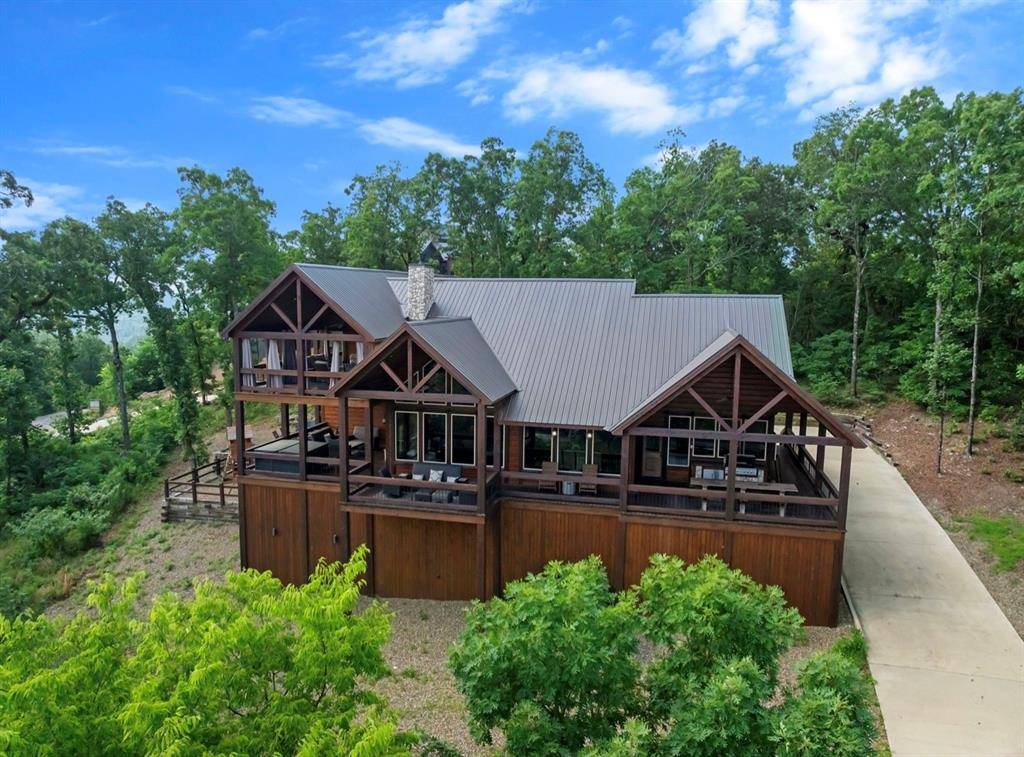 670 MOONSHINER SPRINGS TRL, Broken Bow, OK 74728