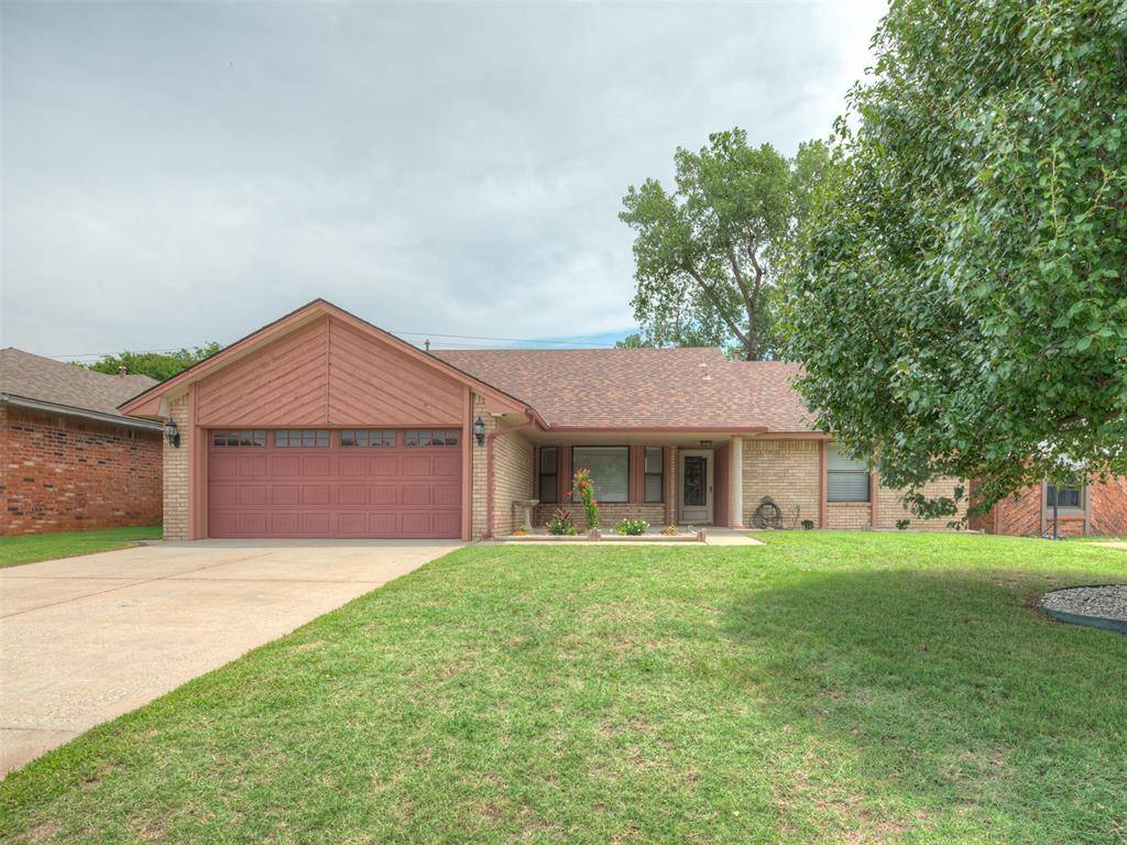 11124 Ashford DR, Yukon, OK 73099