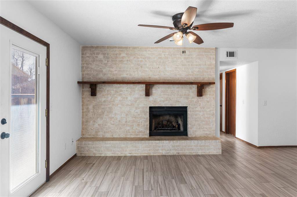 3200 W Britton RD #105, The Village, OK 73120