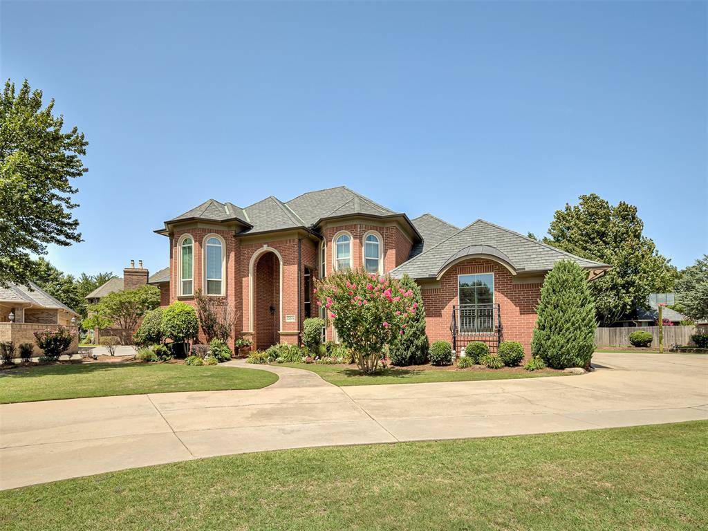 12504 Shire LN, Oklahoma City, OK 73170