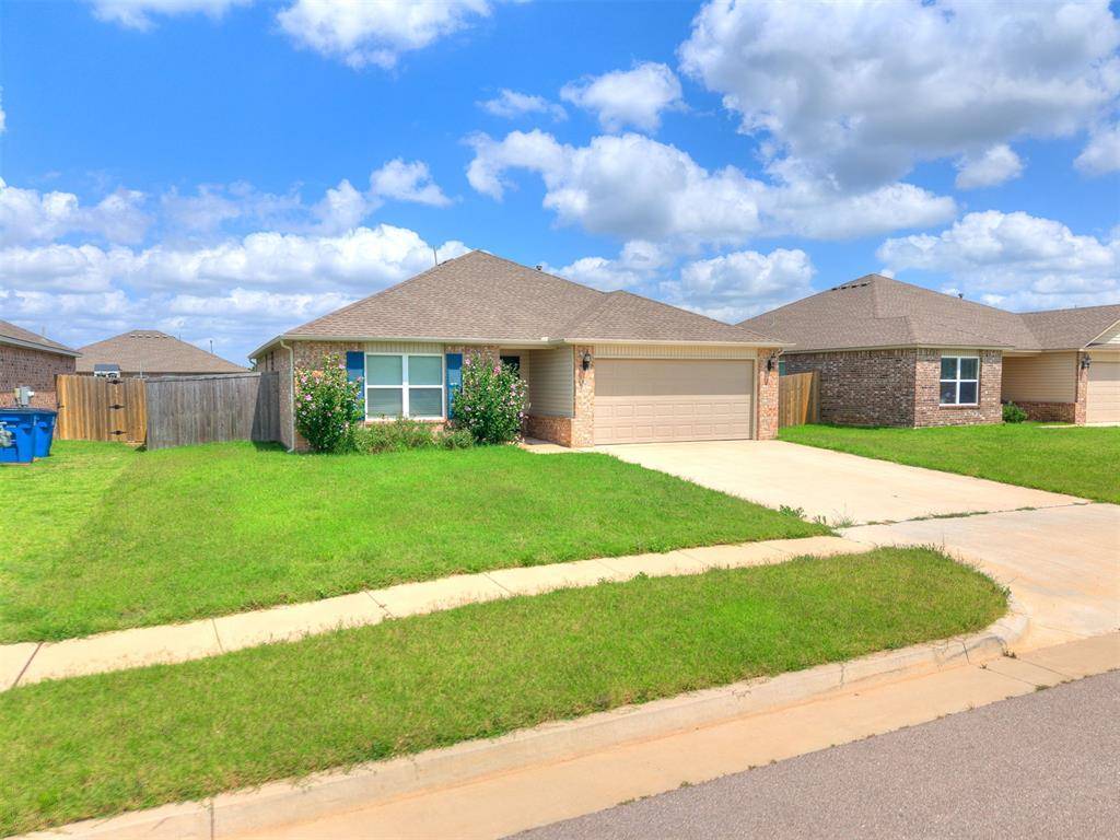 488 Fox Den ST, Newcastle, OK 73065