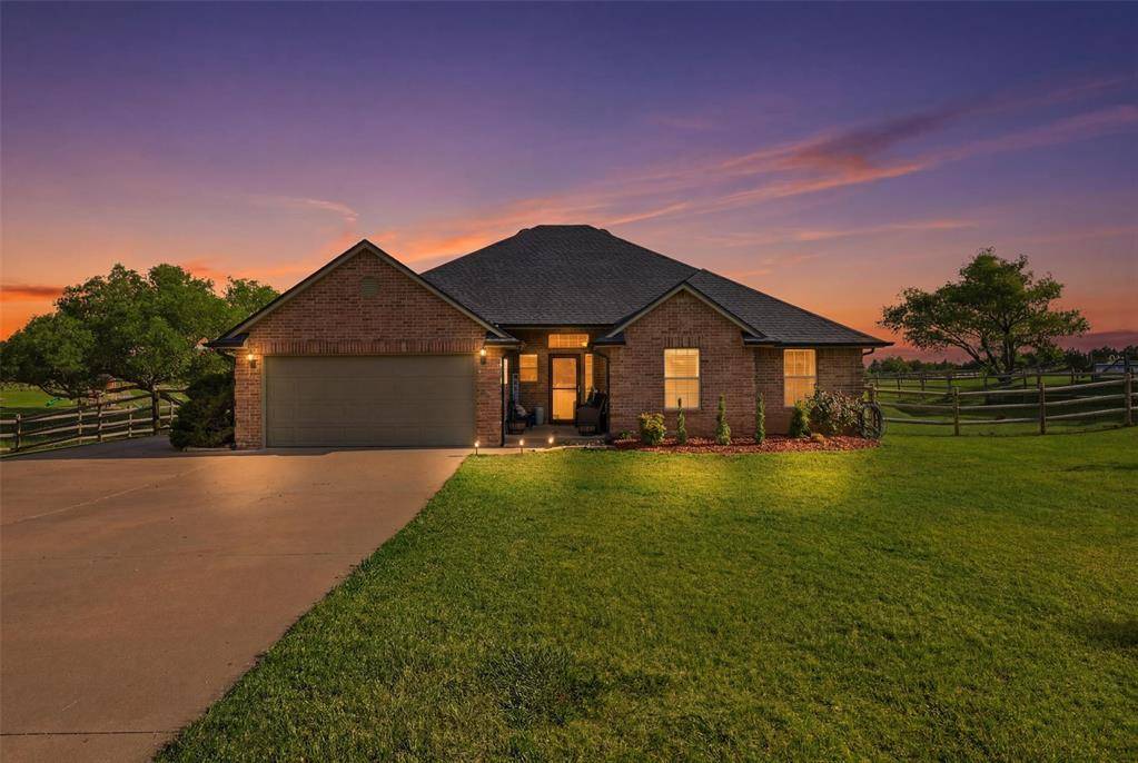 6933 Springer RUN, Edmond, OK 73012