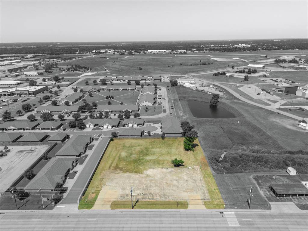 1718 N Kickapoo AVE, Shawnee, OK 74804