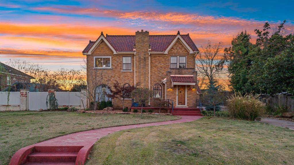 1928 N Broadway AVE, Shawnee, OK 74804