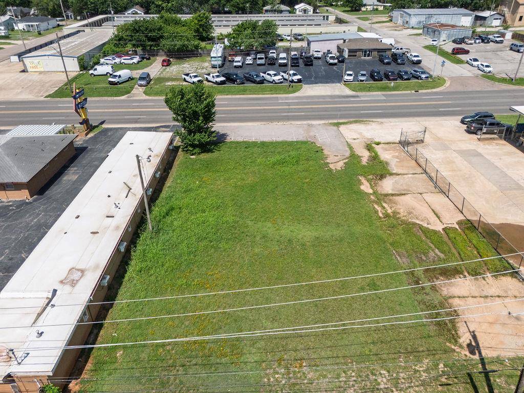 1225 N Harrison AVE, Shawnee, OK 74801