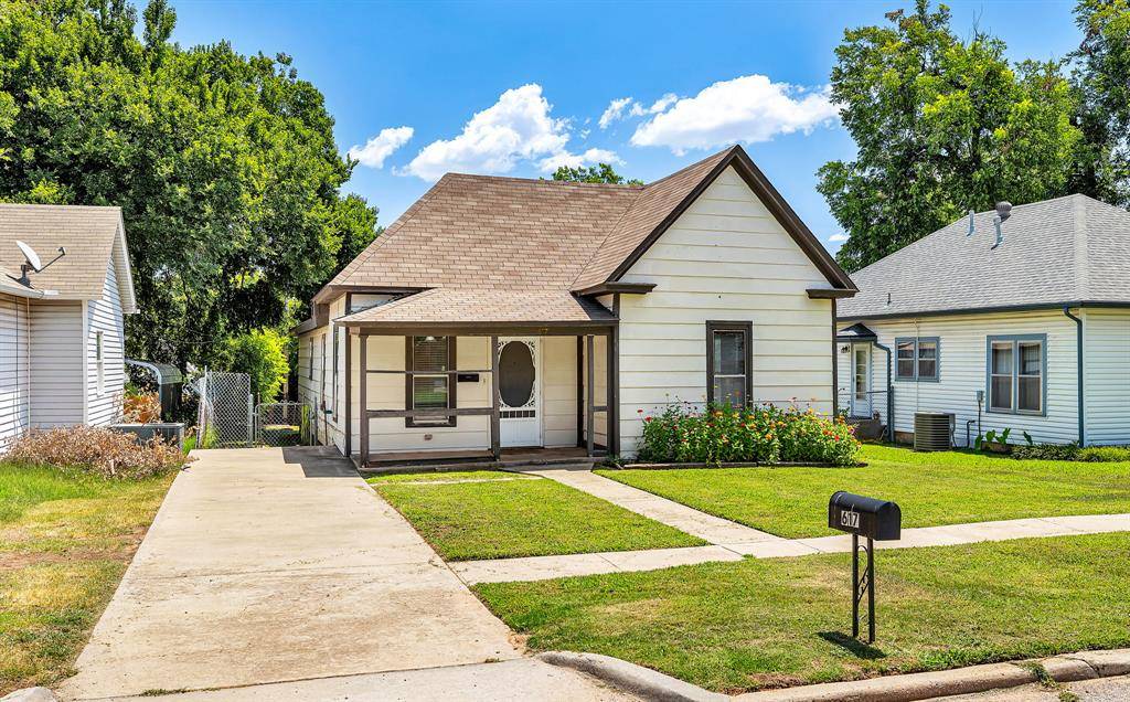 617 S Roberts AVE, El Reno, OK 73036