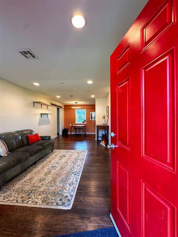 3317 Kathy LN, Edmond, OK 73034