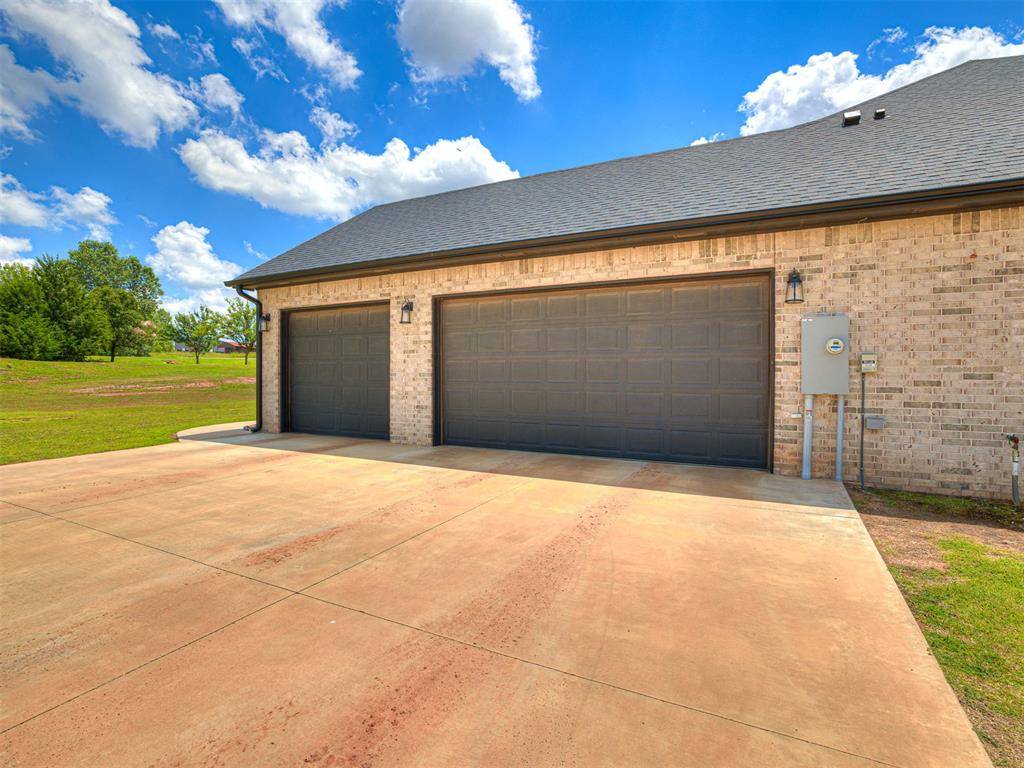 20181 Wolf Creek DR, Purcell, OK 73080