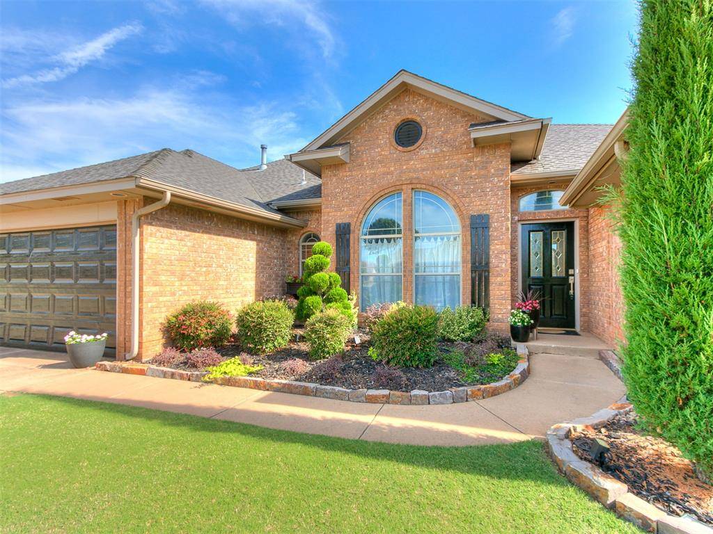 9025 SW 22nd TER, Oklahoma City, OK 73128