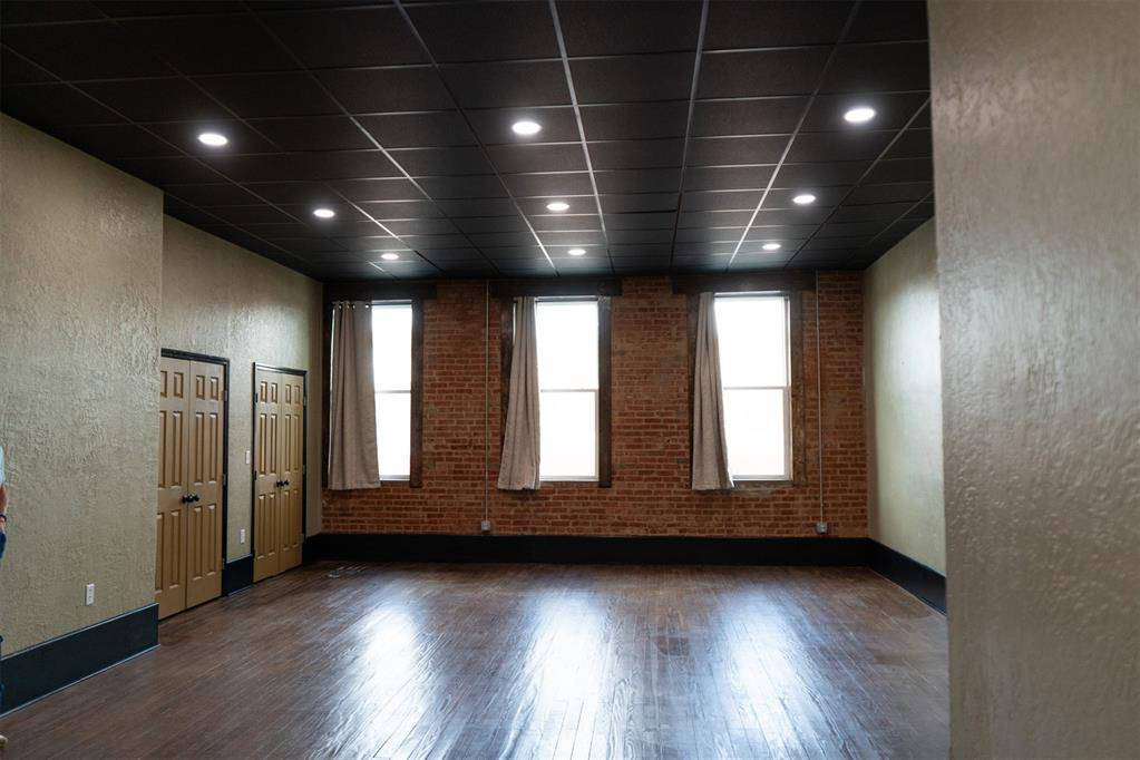 102 E Broadway ST #Unit A, Lexington, OK 73051