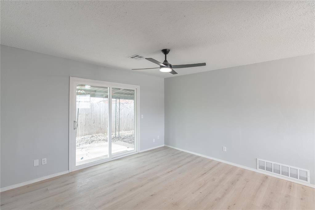 901 Shalimar DR, Oklahoma City, OK 73115