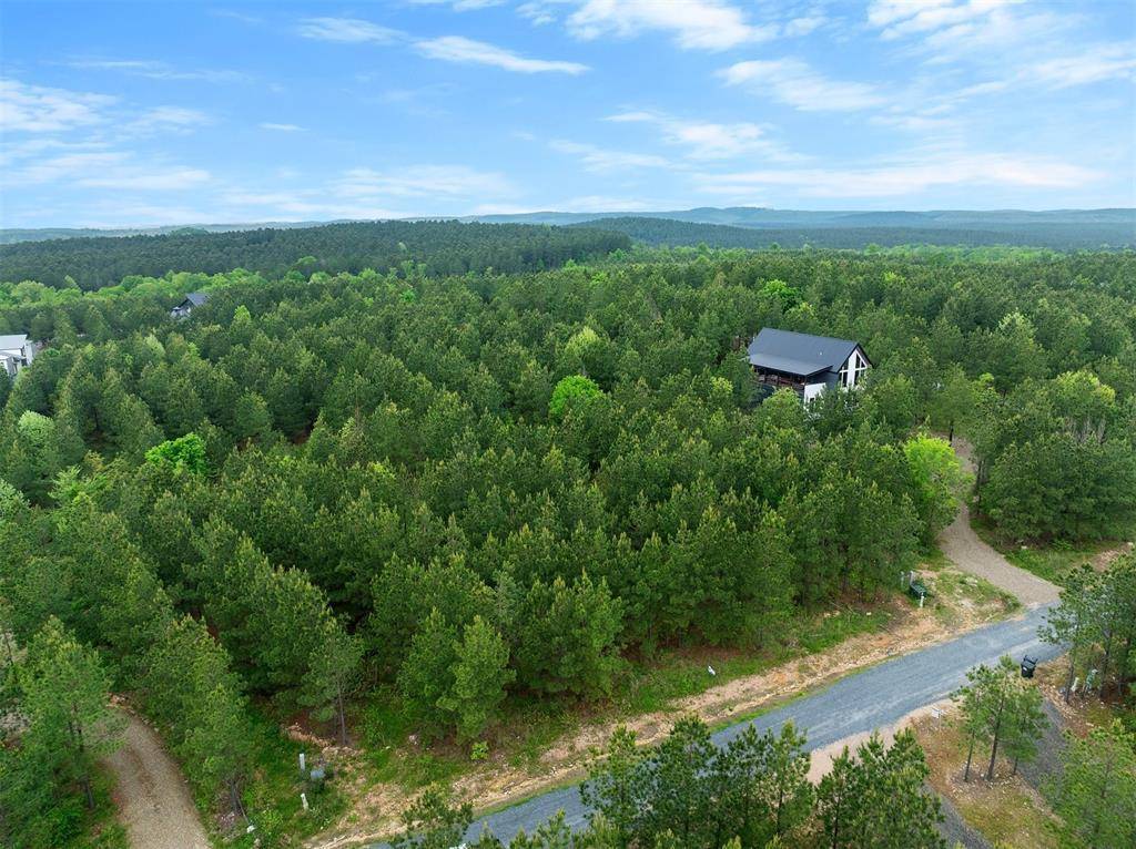 53 Pine Root CT, Broken Bow, OK 74728