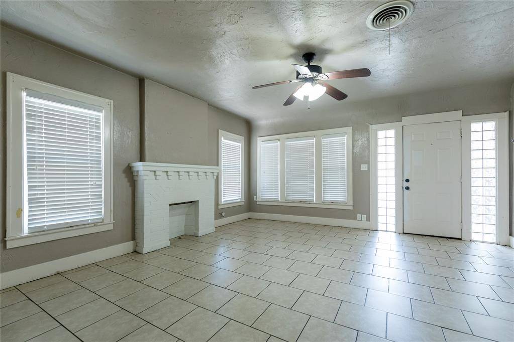 612 W 6th ST, Elk City, OK 73644