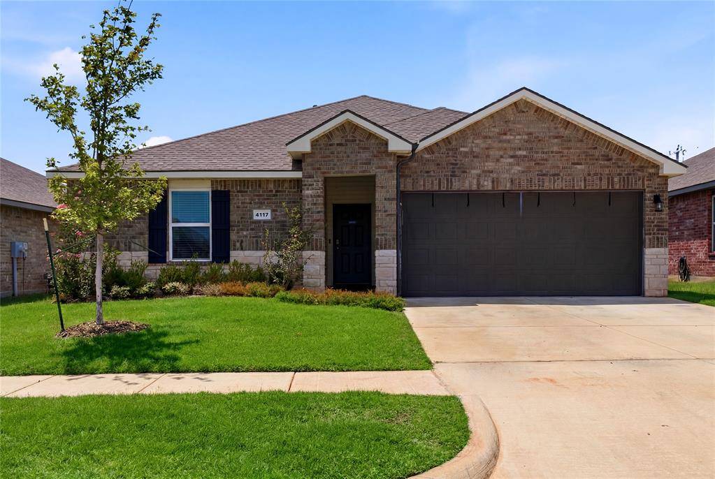 4117 Sara Park DR, Mustang, OK 73064
