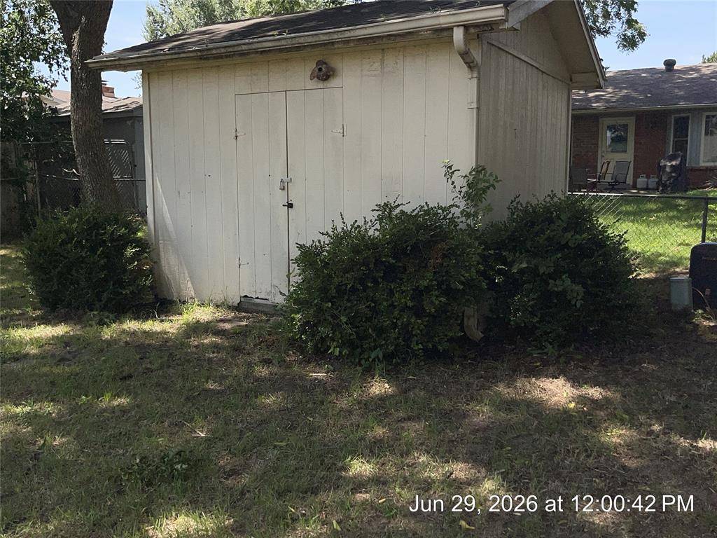 3 Larkens PL, Shawnee, OK 74801