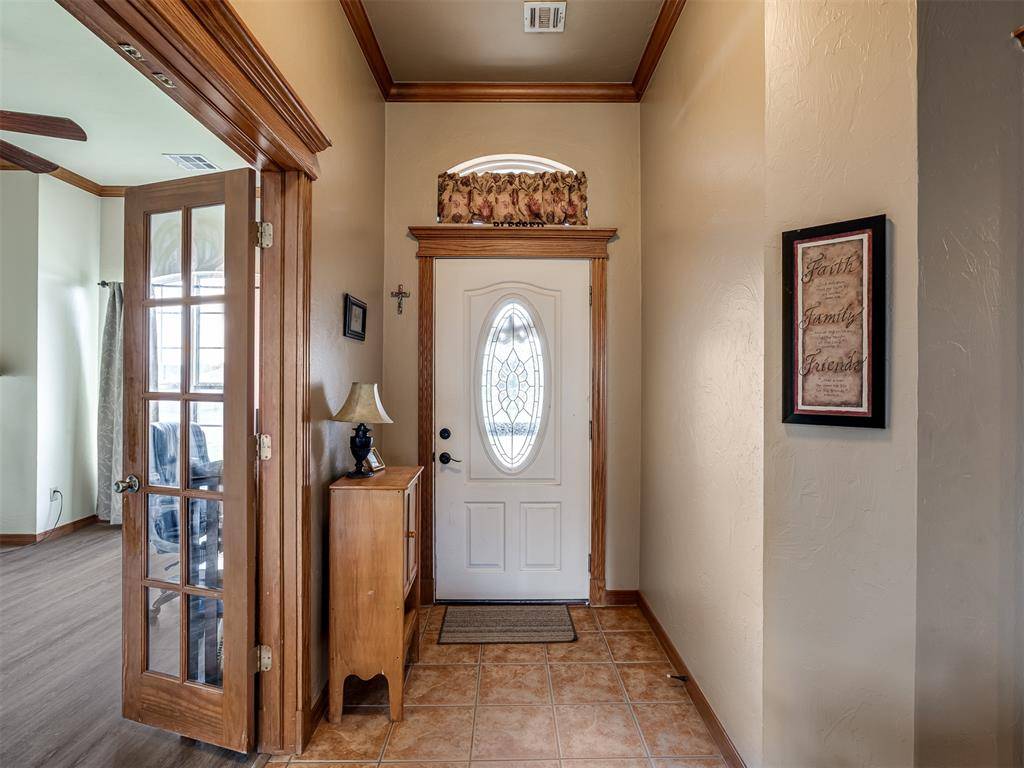 3840 Pachem AVE, Harrah, OK 73045