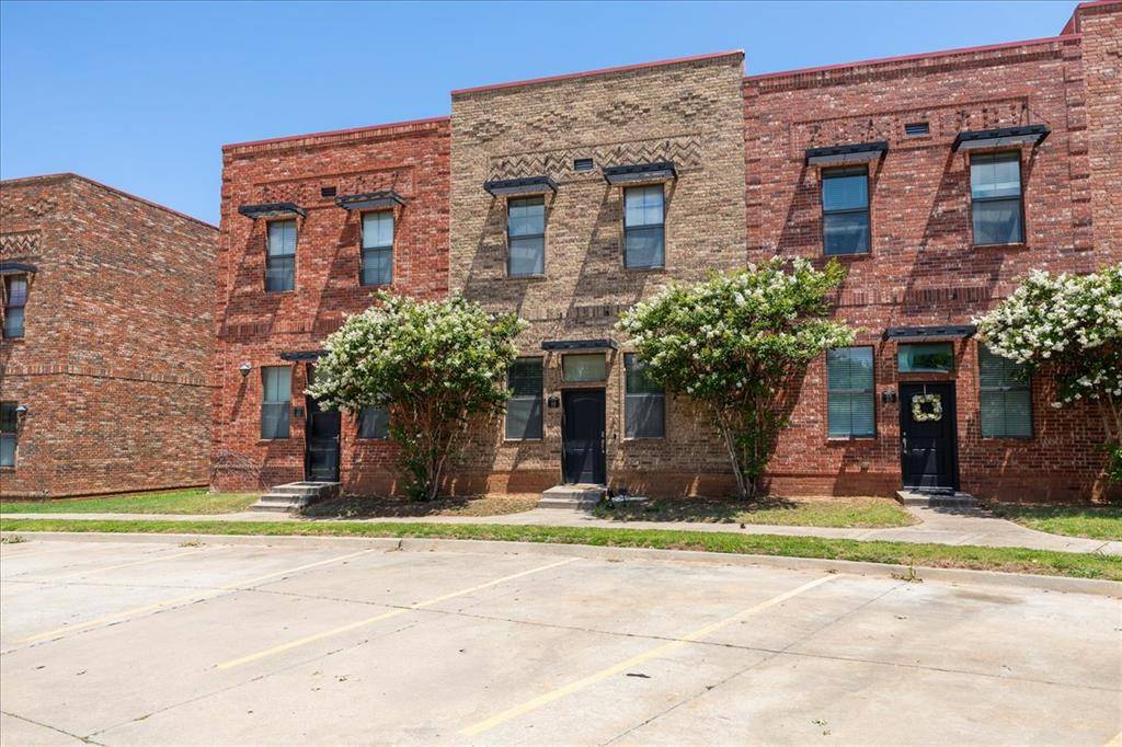 375 Triad Village DR #14, Norman, OK 73071