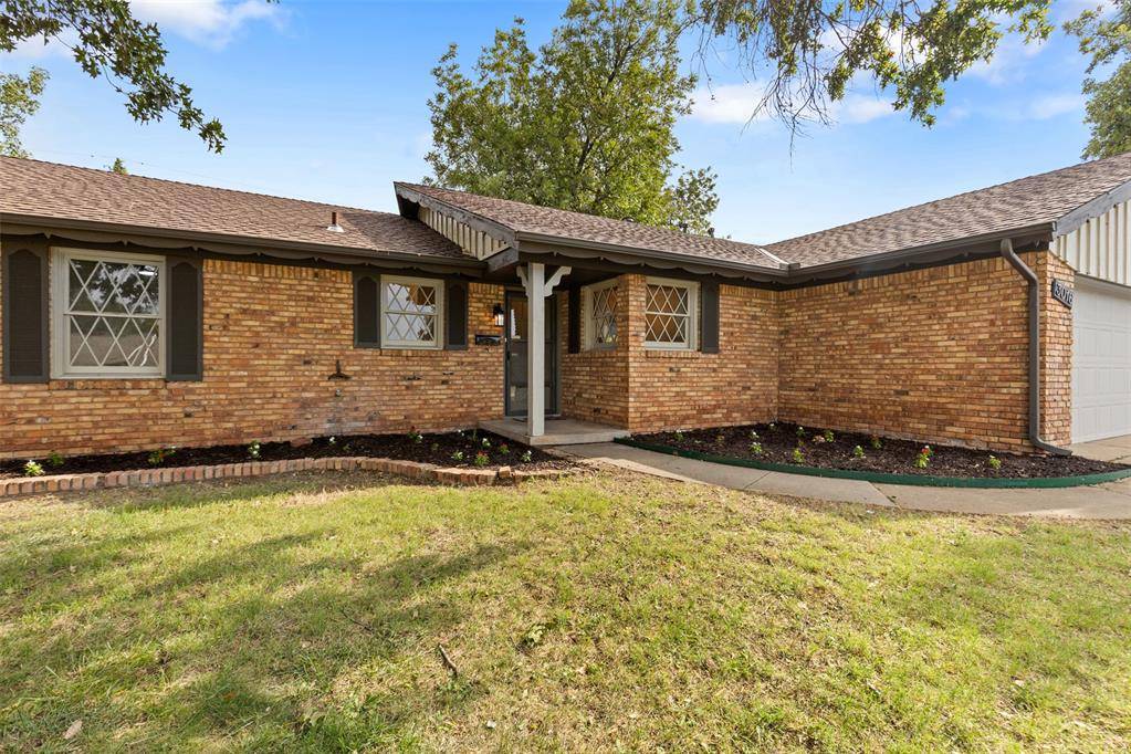 3016 Lakeside DR, Oklahoma City, OK 73120