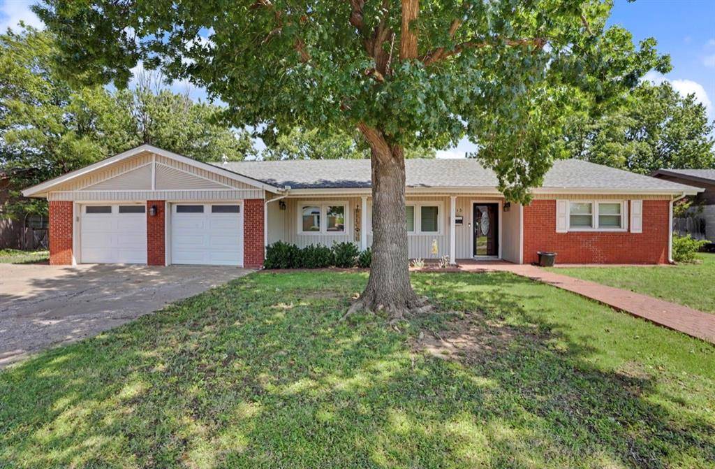 213 S Mockingbird DR, Altus, OK 73521