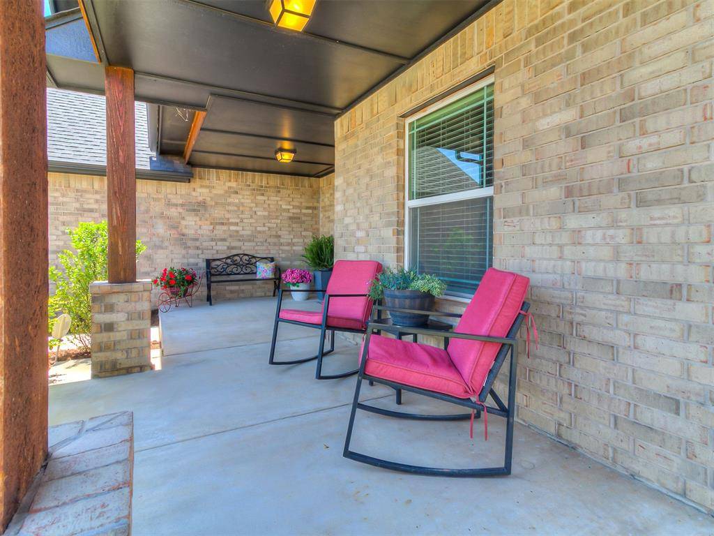 4709 Mustang Park BLVD, Mustang, OK 73064