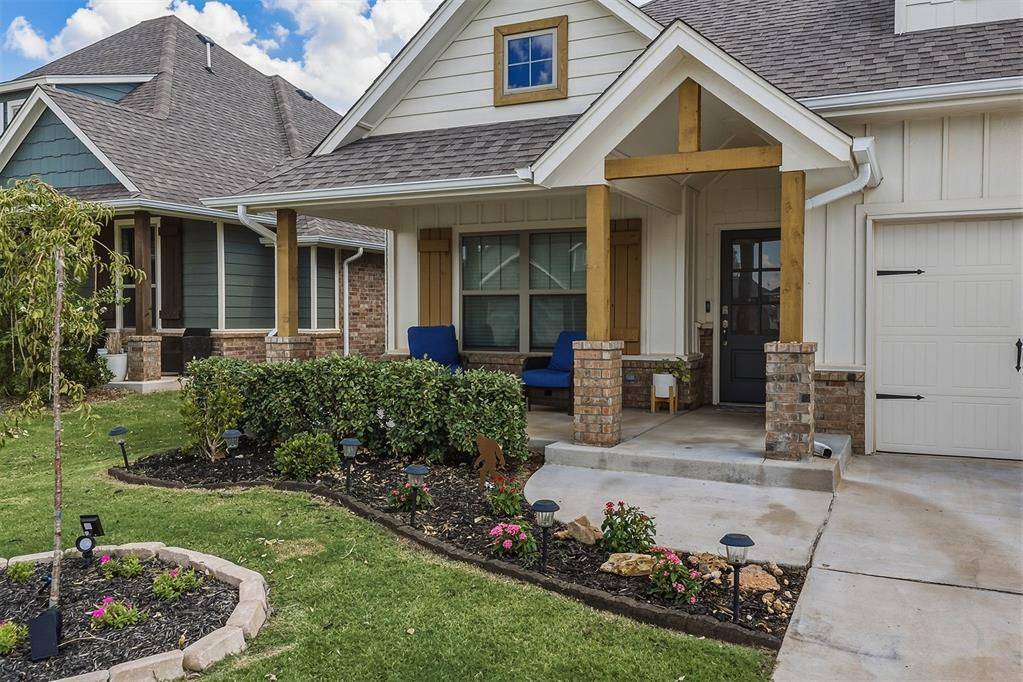9312 NW 118th ST, Yukon, OK 73099
