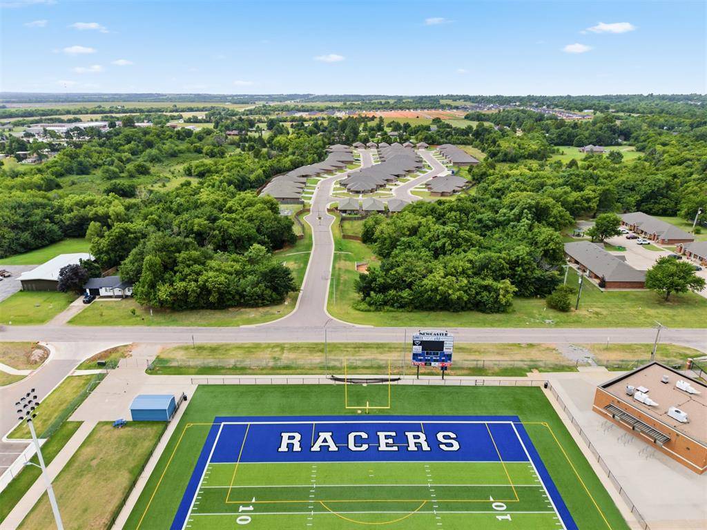 215 Meadow DR, Newcastle, OK 73065