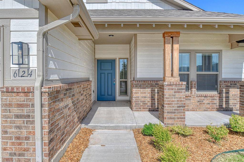 624 Caladium DR, Yukon, OK 73099